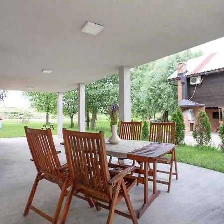 Villa River House Grana