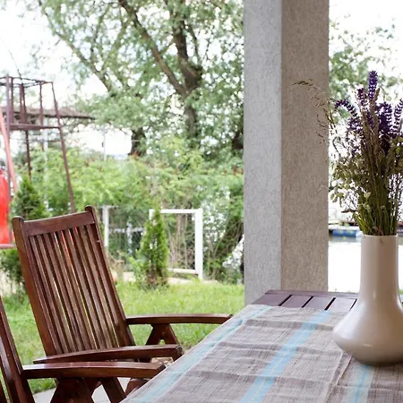 River House Grana Villa *