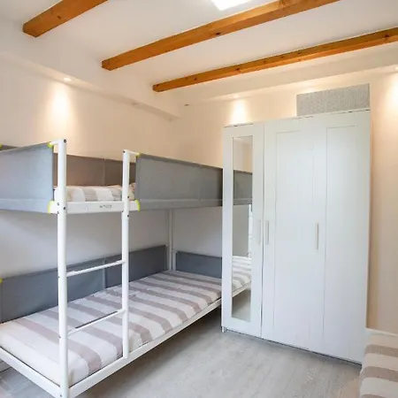 Villa River House Grana *