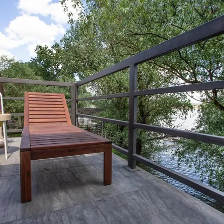 River House Grana
