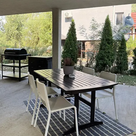 River House Grana * Belgrad