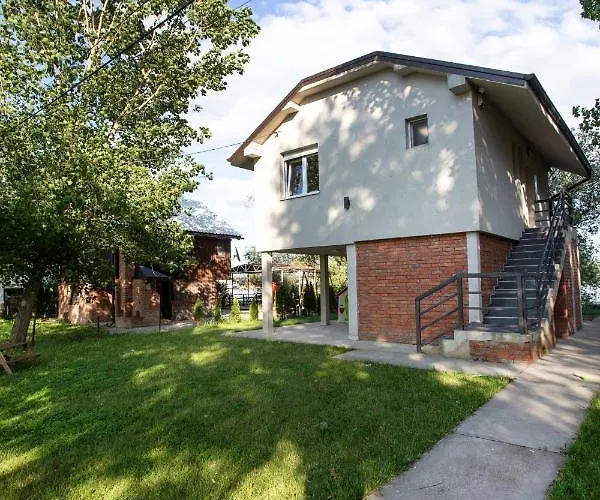 Villa River House Grana *