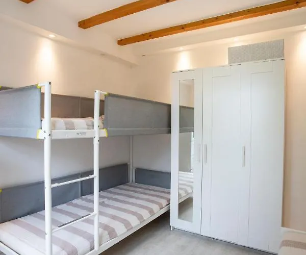 Vila River House Grana *