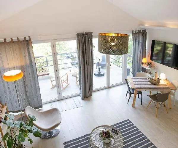 River House Grana Villa