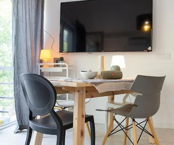 Villa River House Grana